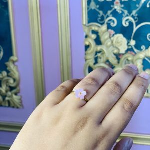 Minimal stainless flower ring